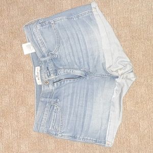 Denim low rise shorts
